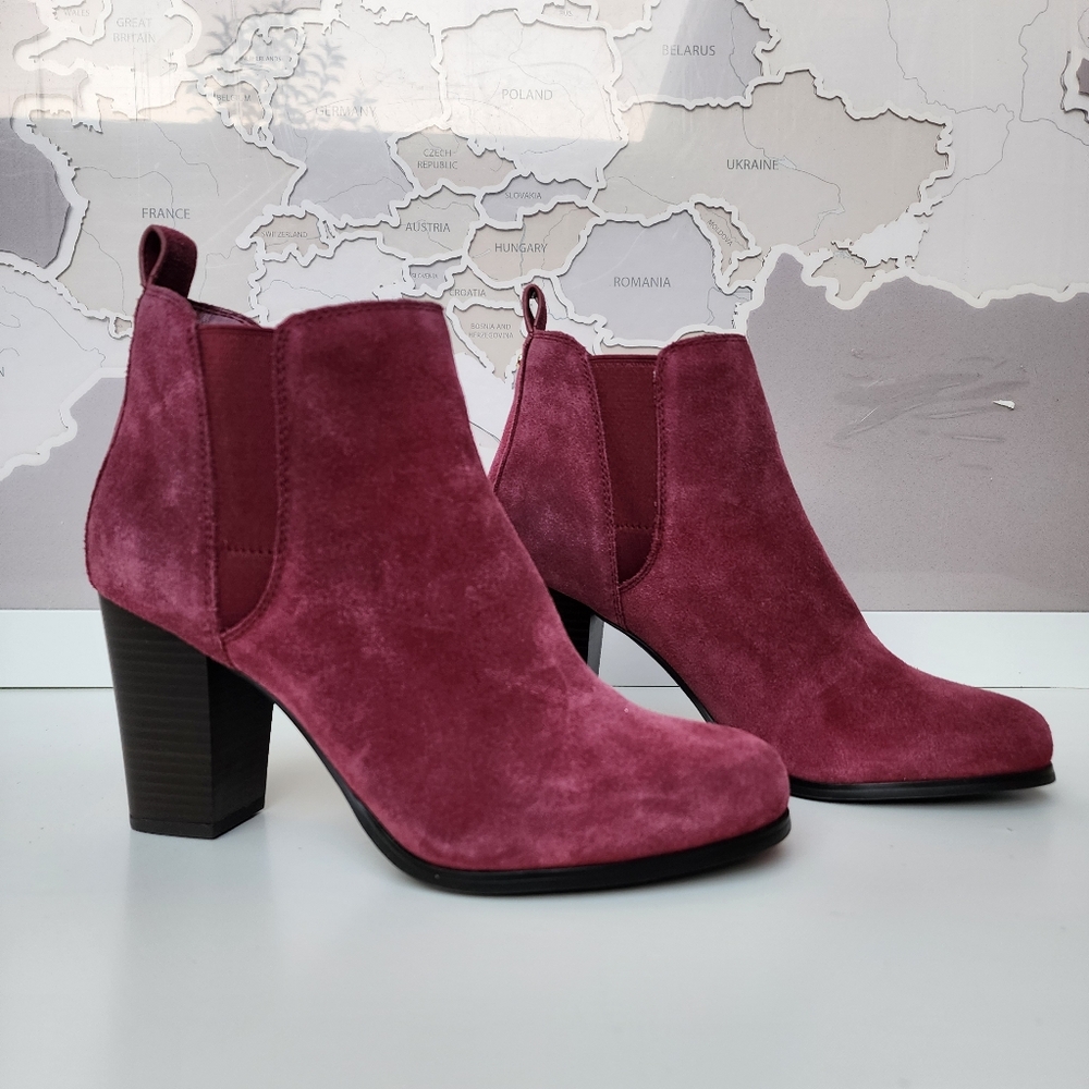 Michael Kors Evaline Suede Leather Booties Size 8 NEW